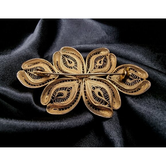 Vintage Mexico Gold-Tone Filigree Floral Brooch Pin Elegant Statement Piece Hand - Picture 4 of 4
